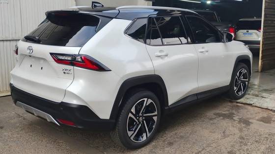 TOYOTA YARIS CROSS 1.5 VVT-I HYBRID FLEX XRX CVT